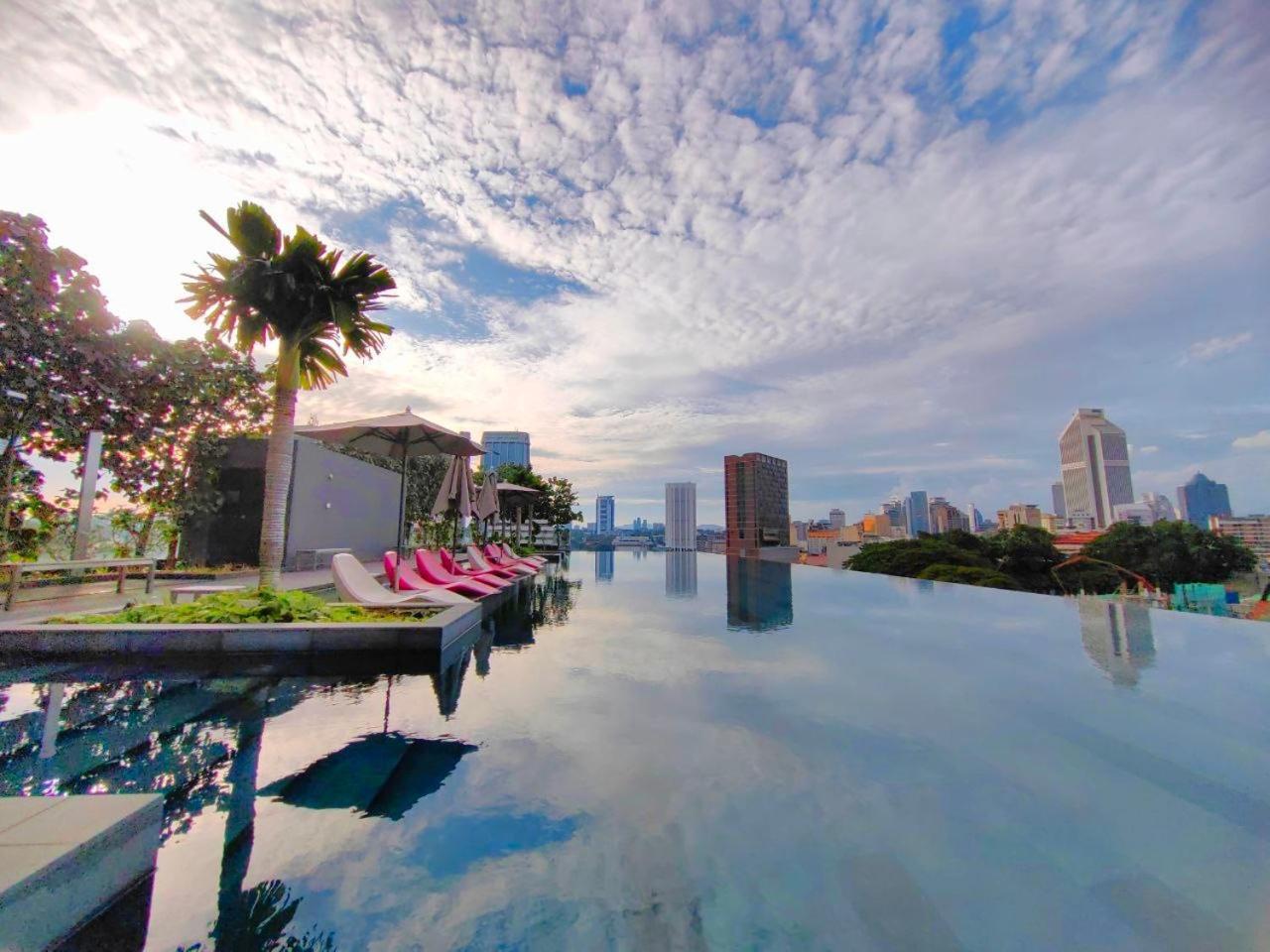 Astra At Opus Residences Куала-Лумпур Экстерьер фото