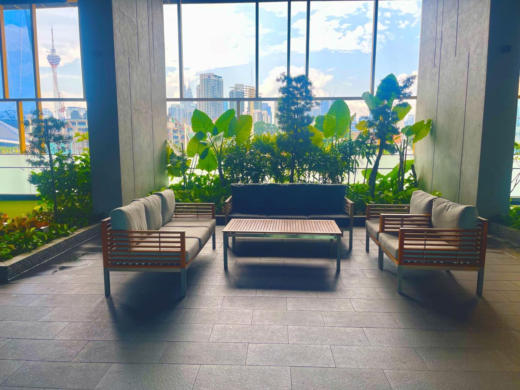 Astra At Opus Residences Куала-Лумпур Экстерьер фото