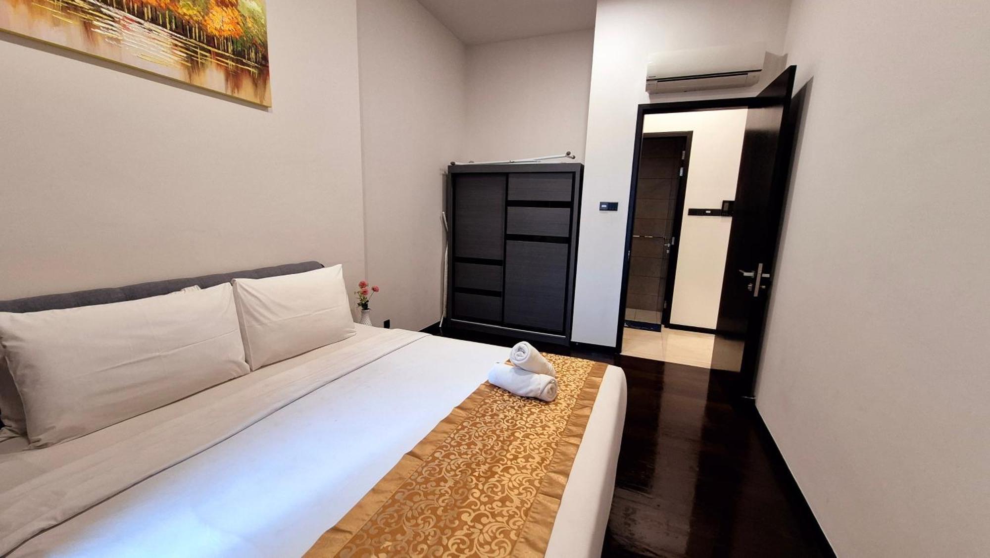 Astra At Opus Residences Куала-Лумпур Экстерьер фото